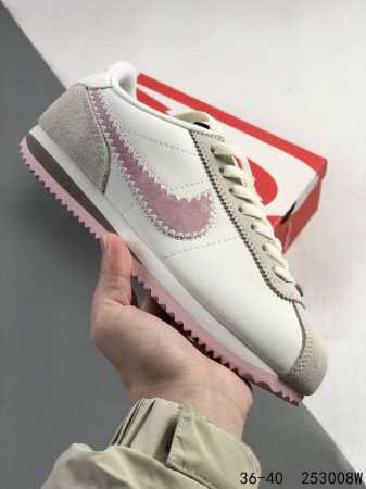 真标带半码！ 耐克Nike Classic Cortez Nylon 阿甘 完美楦型 Eva轻量缓震材质 采用最新改良独立三层模具版本 采用二次发泡Eva轻量缓 - 点击图像关闭