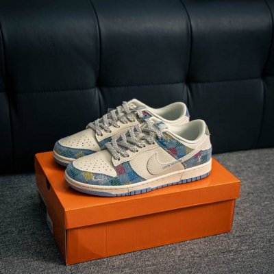 核心私 nike Dunk 全套原楦原模倾力打造完美版型 独家原厂航空铝磨具打磨大底 鞋头坡度极致还原 无解鞋型 原盒原配 圈内天花板工艺 原厂冲刀 超高清洁度