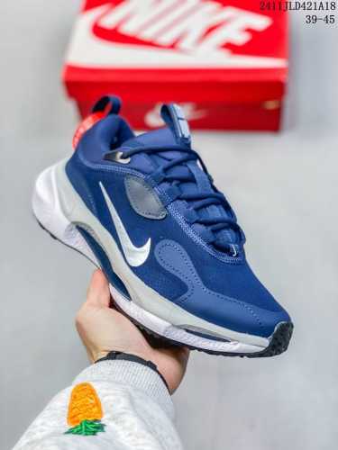 公司级 新款 Nike 耐克正品spark Flyknit轻便透气休闲鞋厚底增高老爹跑步鞋dj6945- 鞋面采用全编织的 Flyknit 结构，外观看上去就很