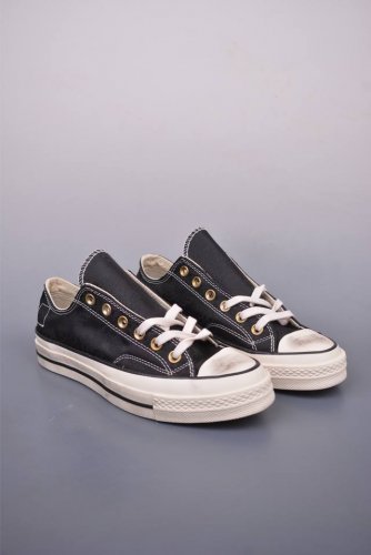 独家订单 客制联名 Clot X Converse 撕撕乐 陈冠希 做旧荆棘黑丝绸 鞋身采用双层用料设计 黑色真丝绸材质覆盖鞋面 内里呈现黑荆棘图案 彰显联名