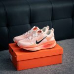 210 核心私 Zoom Vomero 18 轻量跑鞋耐克网透面气 训跑练步鞋 外贸专供订单 原厂折返国内销售 国外专柜标准数据开发拥有 Zoom Air 一如