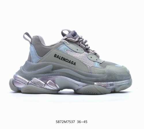 公司级巴黎世家老爹鞋 解构主义完美诠释潮流新时尚balenciaga Triple-S Sneaker 时装复古厚底 姥爷鞋 正确字体粗细 位置 大小 正确侧边