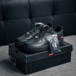 Air Force 1 Low 原装级别 原楦头原纸板 打造纯正空军版型专注外贸渠道 全掌内置蜂窝气垫 原盒配件 原厂中底钢印、拉帮完美 货号：Cu9225 0