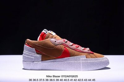 Nike 耐克 男女鞋真标抽屉原盒制，同源纳帕皮鞋头+叠层鞋眼片，原档案数据开发钩子位置校对，原厂高水准复杂手工硫化工艺，激光定点手工黏贴围条翘度，前后鞋身共七
