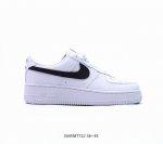 Nike Air Force 1 Low 空军一号低帮百搭休闲运动板鞋。柔软、弹性十足的缓震性能和出色的中底设计，横跨复古与现代的外型结合，造就出风靡全球三十多