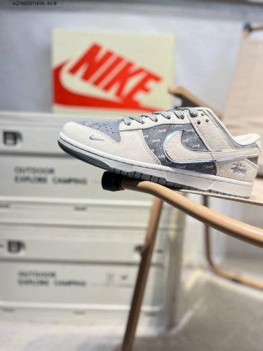 Nike Sb Dunk Low“斯图西联名” 周年高端定制 低帮休闲板鞋 定制鞋盒 超高清洁度 皮料切割干净无任何毛边 细节完美Xx2025 Aq766251