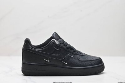 公司级NIKE AlR FORCE 7 原楦头原纸板 打造纯正低帮空军版型 专注外贸渠道 全掌内置蜂窝气垫 原盒配件 原厂中底钢印、拉帮完美 官方货号:FJ41