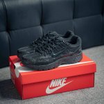 耐克nike P-6000 Metallic Silver 系列低帮复古老爹风休闲运动舒适慢跑鞋 货号：Cd6404 002 尺码：36 36.5 37.5 3