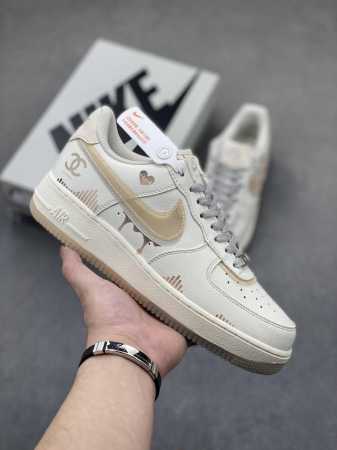 公司级 Nike Air Force 1 '07 经典白蓝满天星 空军一号低帮休闲板鞋 3M反光 原楦头原纸板 纯正空军版型 定制鞋盒 全掌内置全掌气垫 原厂中 - 点击图像关闭