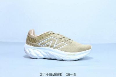 180 Nb 新百伦 Stone Island X New Balance Fuelcell 1080系列轻量跑鞋 货号 M1080Laa 311440Adow