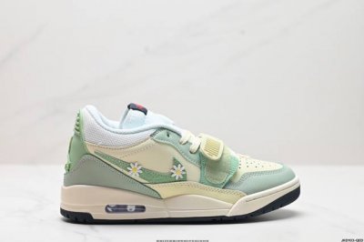 公司级air Jordan Legacy 312乔丹篮球鞋系列 号称 “最强三合一” 的 Jordan Legacy 312，自然有着杂交结合的设计，它的名字就