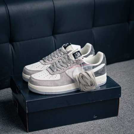 300 核心私 Air Force 1 原装级别 原楦头原纸板 打造纯正空军版型专注外贸渠道 全掌内置蜂窝气垫 原盒配件 原厂中底钢印、拉帮完美 货号：Dw08 - 点击图像关闭