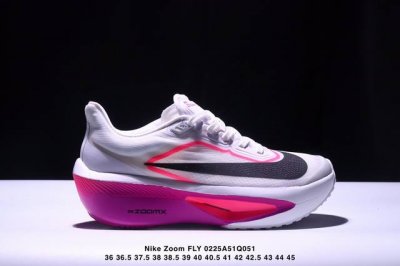 Nike Zoom Fly 6 马拉松 新款 耐克超弹轻盈跑步鞋 Hj7038-100 #鞋款搭载 Flyknit 材料 打造出众弹性 易于穿脱。采用React
