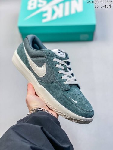 Nike Sb Force 58 Fs全系陆续出货 硫化杯底 原楦版型 独家私模 融入打孔设计 独家独立真半码 35.5起 帆布和麂皮绒面制成 浓浓复古年而不腻