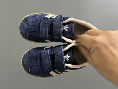 阿迪新款德训gazelle儿童魔术贴休闲鞋 小童 SIZE：24-37码 全网火爆的gazelle系列 超嗲的配色，上脚超好看 大小童魔术贴区分匠心打造 橡胶耐