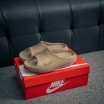 核心私 nike Reactx Rejuven8 耐克夏日穿搭凉鞋 #采用质感柔软且出众回弹的 Reactx泡绵 缔造非凡舒适的日常穿着体验 助你保持活力 货号