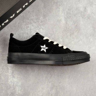 本地220 核心私 madness X Converse One Star 军事机车余文乐品牌联名 一星低帮硫化百搭板鞋 #鞋身采用一席酷黑的高质量绒面皮革笼罩