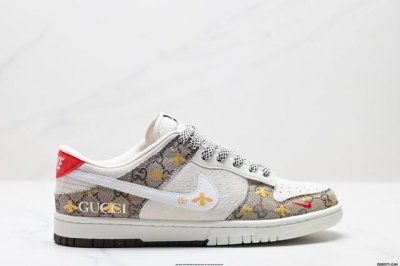 公司级Nk Dunk Low Retro “Diy高端定制” 低帮休闲运动板鞋 原装头层材料 用料绝不含糊 独家版型蒸餾加工帶來的是更好的视觉和脚感体验 清洁度