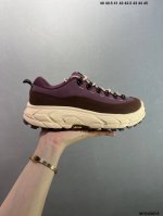 公司级Hoka One One Tor Summit 低帮 徒步鞋 货号 1147952-Ards 整双鞋的设计非常时尚简约 多重材料于轻质鞋身大大提升了舒适度