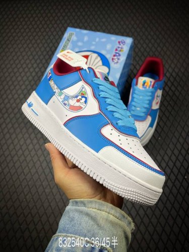 310 C支持放店 Nk Air Force 1'07“Doraemon”机器猫主题空军一号低帮休闲板鞋 Bq8988-106 尺码：36 36.5 37.5
