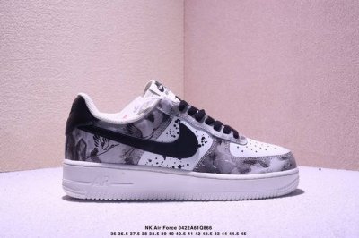 公司级Nk Air Force 1′07 Low 空军一号低帮百搭休闲运动板鞋 Bl152 89 柔软、弹性十足的缓震性能和出色的中底设计 横跨复古与现代的外型