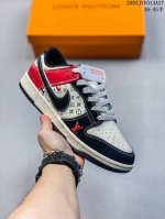 200 公司级耐克Nike Dunk Low 扣篮系列 复古低帮休闲运动滑板板鞋 采用脚感柔软舒适Zoomair气垫 有效吸收滑板等极限运动在落地时带来的冲击力
