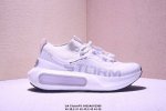Ua安德玛 Clutchfit 科技轻盈紧贴。具有出色地触感及承托力 全掌Micre G发泡材料吸收落地冲击力并转化为强劲弹性 ！#A22Qaz0323 40-