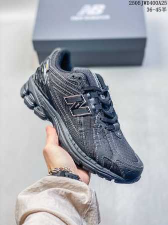 公司级New Balance M1906系列复古单品宝藏老爹鞋款 公司级版本复古元素叠加 质感超级棒 楦版型材料细节做工精细 作为Nb最经典的档案鞋型之一 与 - 点击图像关闭