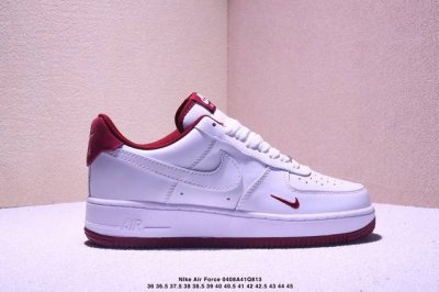 真标Nike Air Force 1 ‘07 Low 空军一号 低帮 运动鞋 休闲鞋 折边针车 工艺难度大 原楦头原纸板 原装鞋盒 定制五金配件 内置全掌气垫