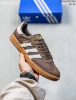 阿迪达斯三叶草Adidas Originals Samba Vegan Og桑巴舞系列绅士德训足球风百搭低帮休闲运动板鞋 皮革白黑浅灰焦糖底环保标识 Hq703