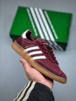 160 Sporty & Rich X Adidas Handball Spezial 休闲板鞋 货号: Jp9190 尺码：35-45（半）