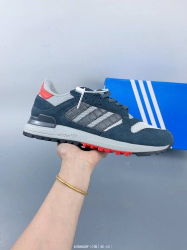 阿迪达斯Adidas经典反毛皮低帮运动休闲板鞋 size 如图 编码 K256K0910518