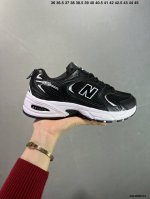 特价新百伦 Nb530 New Balance 530 复跑古鞋Nb530这鞋双确实是Nb家经复典古款式之一，以全科新技诠释，成打功造530鞋款。鞋面保在持53
