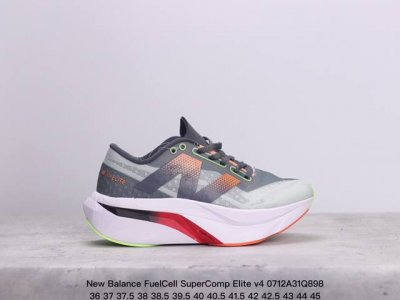 公司级new Balance Fuelcell Supercomp Elite V4 运动舒适耐磨 低帮休闲跑步鞋 男款 新款的elite V4，在鞋面和鞋底都