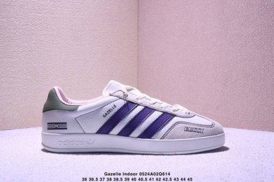 海外爆款限量发 高端定制 Ad Gazelle Indoor Trainers 古驰联名---奶白灰紫 原厂定制长毛翻毛皮组合环保纤维革鞋面材质 内置环保海玻璃