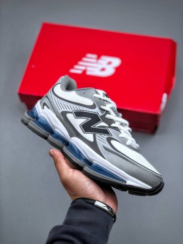 new Balance 新百伦 Nb2000 网面休闲鞋 货号：U2000Aa 尺码：36-45