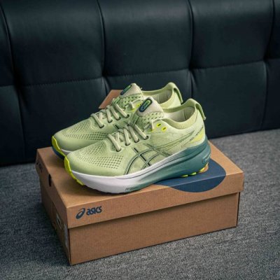 核心私 asics亚瑟士 Gel-Kayano 31 platinum低帮专业有氧超轻便运动跑步鞋 全新原装数据开发 符合人体工程学 一体式双层编制鞋面 高弹性