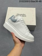 意大利高奢品牌-亚历山大 麦昆Alexander Mcqueen Oversized Sneakers 低帮时装钻钻尾厚底休闲运动小白板鞋 553680 码数：