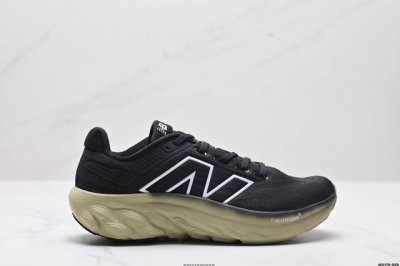 公司级新百伦new Balance Nb Fresh Foam Evoz V2舒适耐磨低帮跑步鞋 实拍首发受到fresh Foam1080舒适骑行的启发 Evo