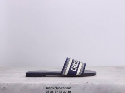 Dior 轻奢单品字拖母鞋迪奥拖鞋 2022款 同步细节正版确本最快出货 各个部位是比对正品开模 拒绝看做图货yh市场正版确本 鞋面过经一个月飞织定绣 混种皮羊