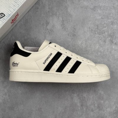 本地 核心私 公司级Adidas Originals Superstar 贝壳头系列低帮经典百搭休闲运动板鞋 以现代时尚元素焕新演绎的经典运动鞋当你试图定义Ad