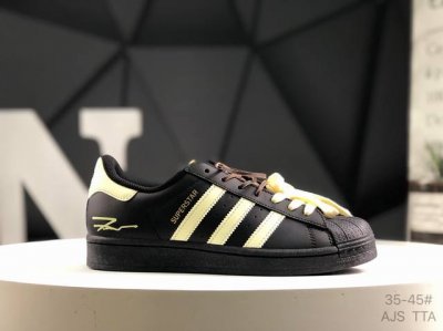 阿迪达斯Adidas三叶草 Originals Superstar Ii 贝壳头系列低帮经典百搭休闲运动板鞋 货号 Ji3538 尺码 35 36 37 37.