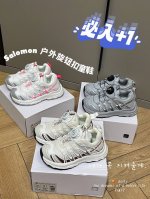 这款鞋子最近怎么这么火 鞋身自重很轻！透气网面，超透气！ 上脚之后就想焊在脚上