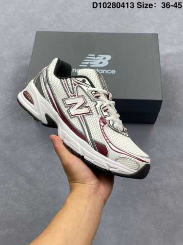 New Balance Mr740 Nb新百伦系列复古老爹风休闲运动慢跑鞋。采用轻质牛剖革拼接透气网眼衬垫织物鞋面材质 T-Beam大底提供足步弓支撑 保持步态