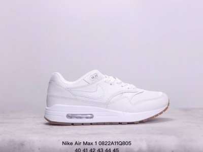 真标nike Air Max 1 Air Max 气垫 全新配色 鞋身材质均选择皮革、织物、麂皮多种材质覆盖，保证质感的前提下，层次感也相当不错。细节方面，除了