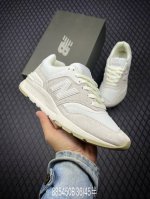 公司级new Balance 997系列 复古运动 缓震耐磨跑步鞋 货号:Cm997Hcb 尺码:36 37 37.5 38 38.5 39.5 40 40.5
