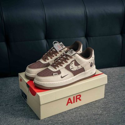 核心私 Air Force 1 原装级别 原楦头原纸板 打造纯正空军版型专注外贸渠道 全掌内置蜂窝气垫 原盒配件 原厂中底钢印、拉帮完美 货号：Df0188 0