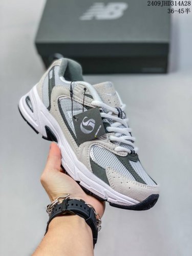 公司级新百伦 Nb530 New Balance 530 复跑古鞋nb530这鞋双确实是nb家经复典古款式之一，以全科新技诠释，成打功造530鞋款。鞋面保在持5