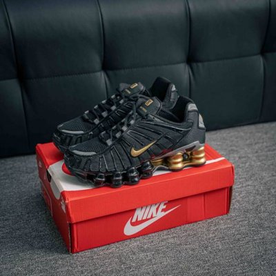 核心私 绝佳减震性能 复古大军老将出征 经典全掌大气柱Nike Shox Tl Metallic Silver 13柱复古前卫悬架气柱慢跑鞋 货号 Fz4344