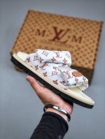 louis Vuitton 路易威登2025Ss最新春夏款 村上隆 Takashi Murakami X Louis pool pillow Comfort 皮